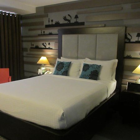 The Theodore Hotel Tagaytay City Екстериор снимка