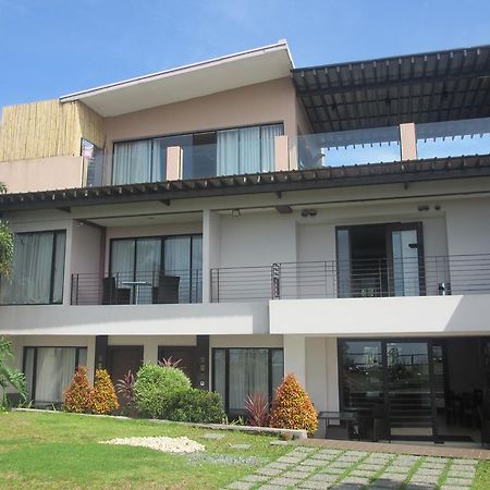 The Theodore Hotel Tagaytay City Екстериор снимка
