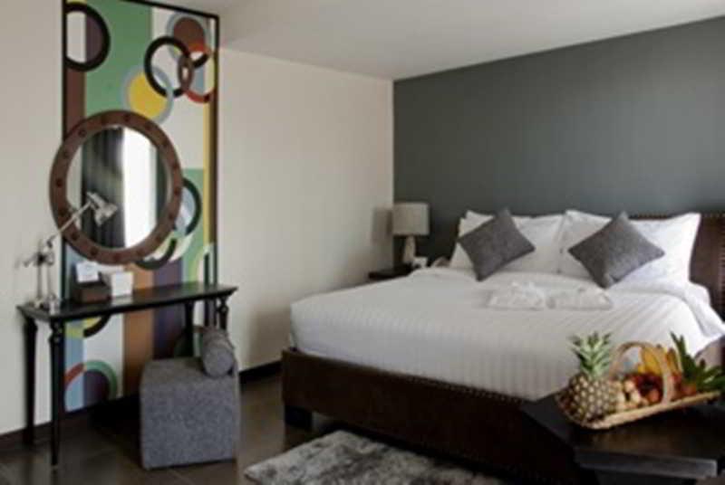 The Theodore Hotel Tagaytay City Екстериор снимка
