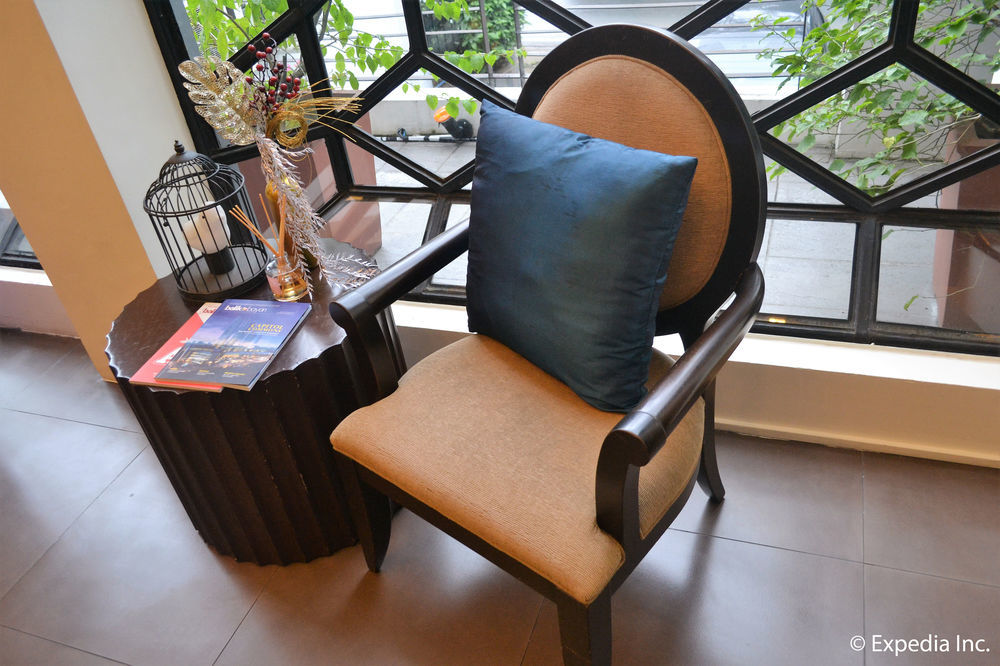 The Theodore Hotel Tagaytay City Екстериор снимка
